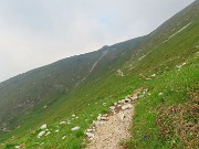 37 Sul sentiero di raccordo da Baita Zuccone e Capanna 2000